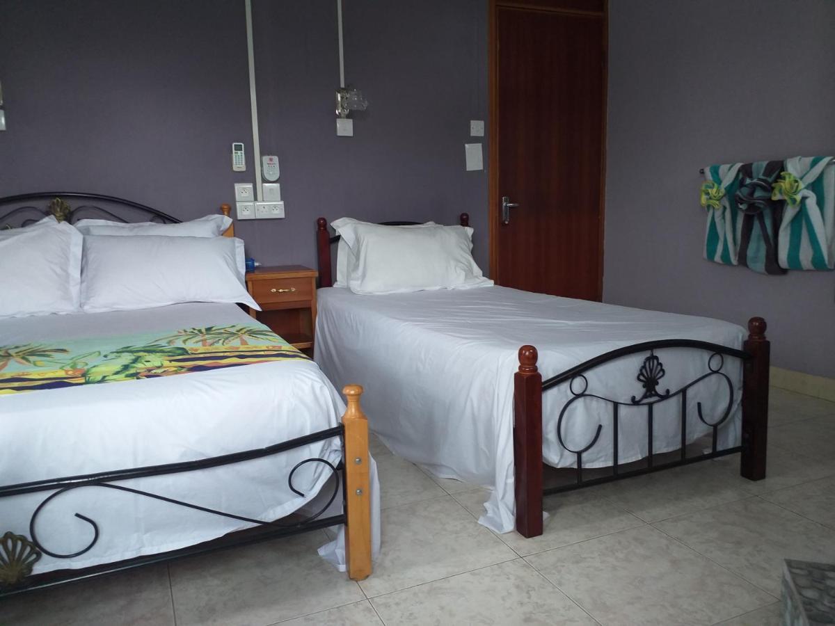 Tyvabro Guesthouse มาเฮบอร์ก ภายนอก รูปภาพ