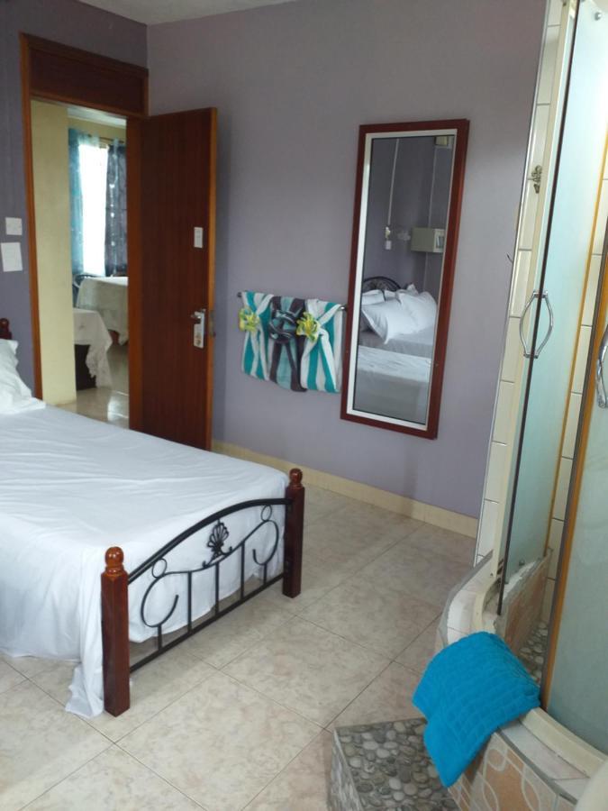 Tyvabro Guesthouse มาเฮบอร์ก ภายนอก รูปภาพ