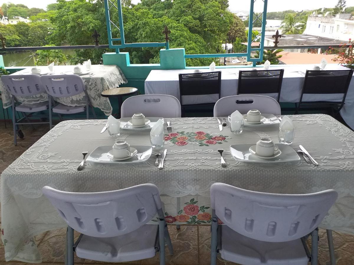 Tyvabro Guesthouse มาเฮบอร์ก ภายนอก รูปภาพ